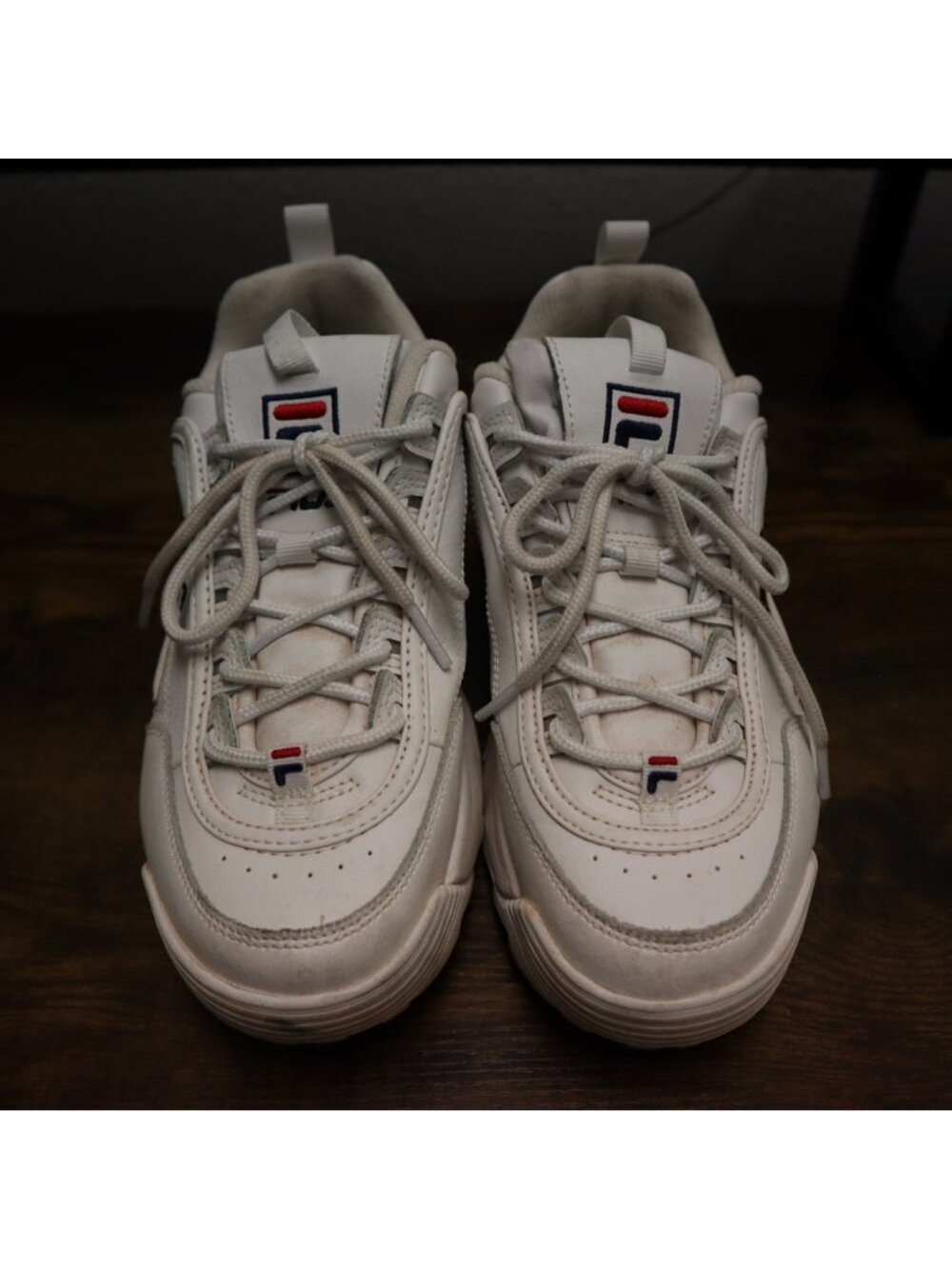 DG-154 Fila Disruptor II Size 9 White Low-Top Sneakers Classic Chunky Design